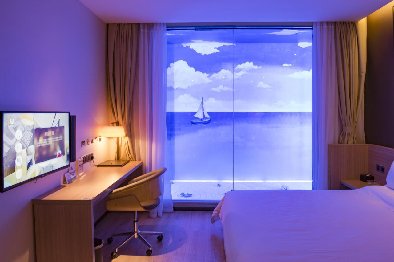 Iu Hotel Guiyang Shibei Road Exteriör bild